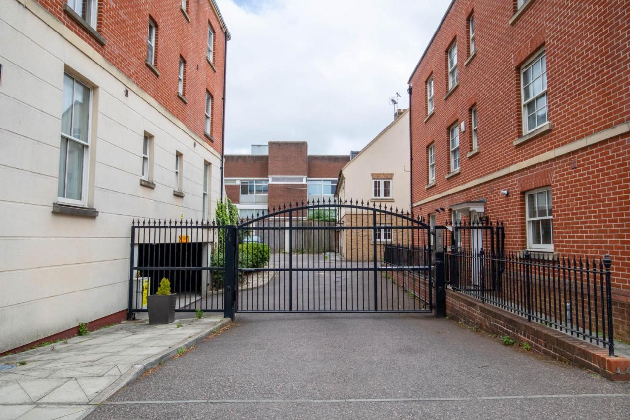 The Chaucer - Modern 3 Bed Home With Parking Close To City Centre Canterbury Kültér fotó