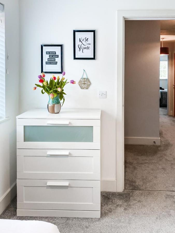 The Chaucer - Modern 3 Bed Home With Parking Close To City Centre Canterbury Kültér fotó